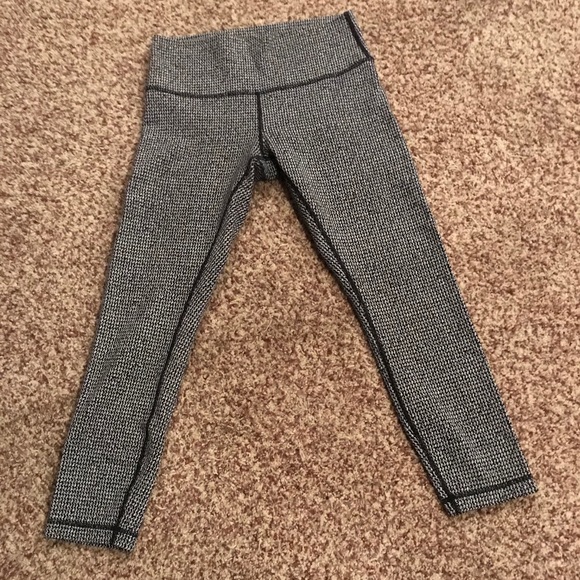 lululemon athletica Pants - Lululemon leggings